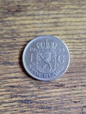 1980 Netherlands 1 Gulden Coin- Silver Tones